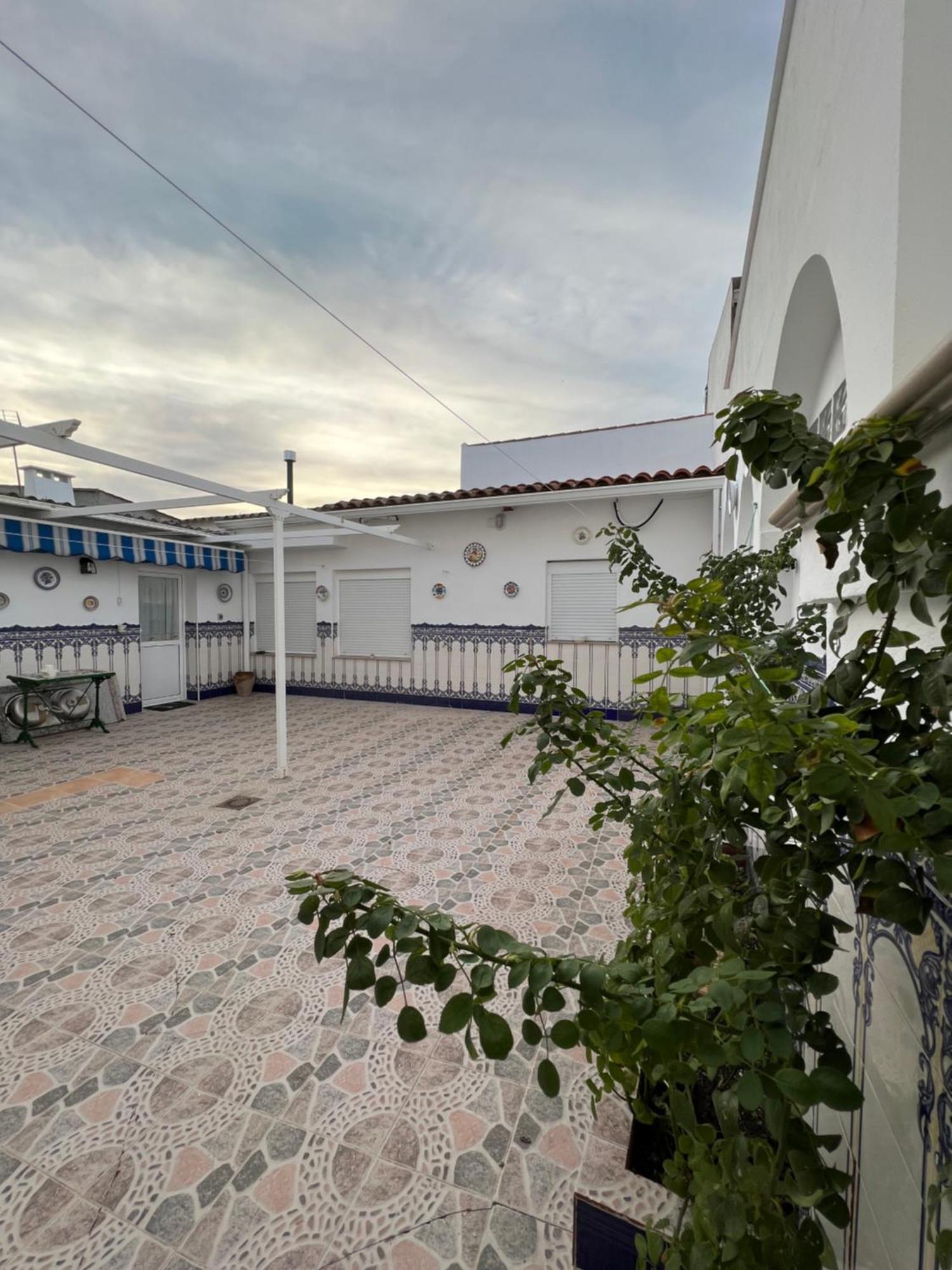Casa Rural "El Canuelo" Aljucen ภายนอก รูปภาพ